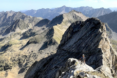 Rachel Johnston, Arete de Pointe Chaussenque. Photo: Paul Taylor