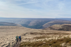 Feb25-Andy-and-Dave-descending-from-Howden-Edge-Photo-Andy-Tomlinson.jpeg