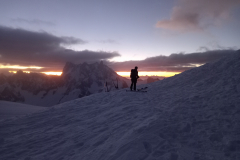 Mar25-Dave-Palmer-at-dawn-Vallee-Blanche-Mt-Blanc.-Photo-Andy-Stewart