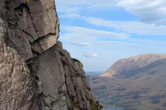 Mar25Will-Pitt-on-Philistine-High-Crag-Photo-Tom-Derrick