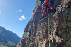 May25-Helen-Oughton-on-Nea-Llanberis-Pass-Photo-Dom-Oughton